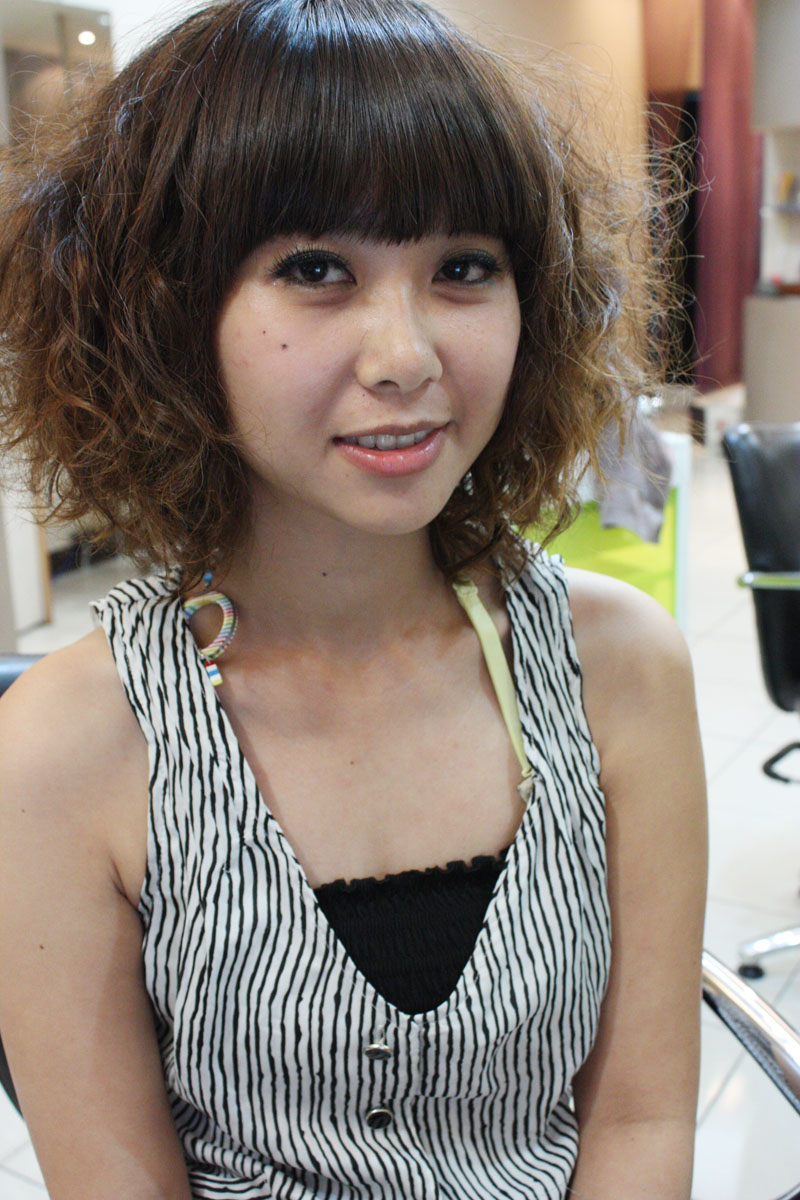 阿发/+<em>女生短发烫</em>卷+2